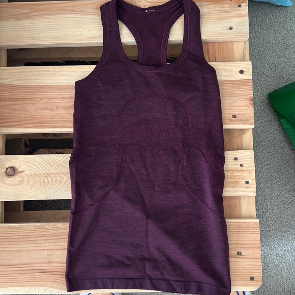 Lululemon swiftly tech tank top!